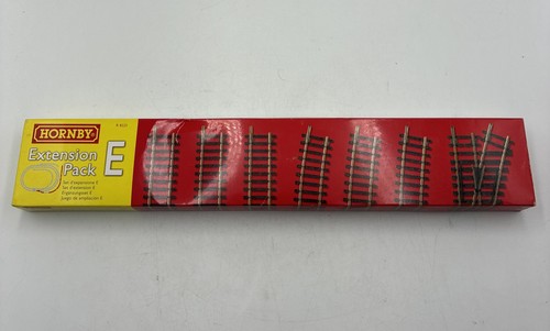 Hornby r8225 gauge track - oo,
